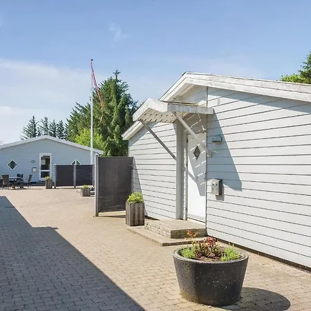 Stunning In Henne With Wifi And 1 Bedrooms *