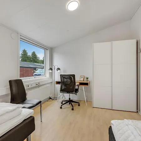 Apartman Stunning In Henne With Wifi And 1 Bedrooms *