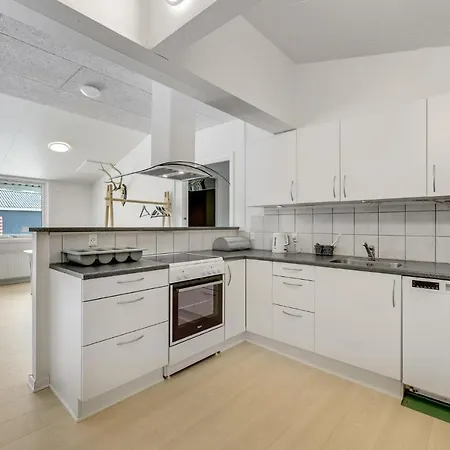 Stunning In Henne With Wifi And 1 Bedrooms Apartment Henne Strand