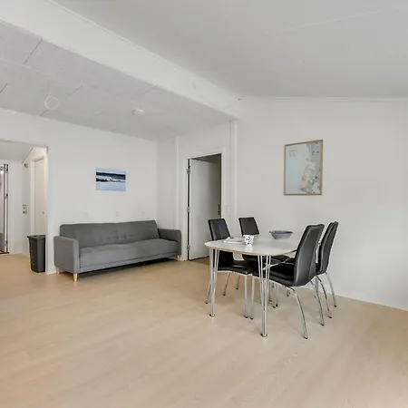 Stunning In Henne With Wifi And 1 Bedrooms Apartment